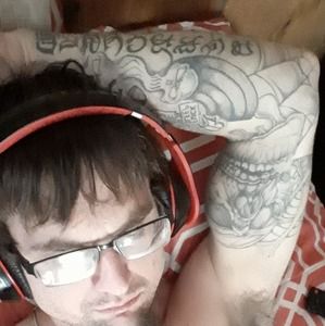 Meet your Posher, Joshua